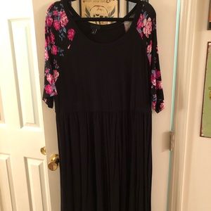 torrid Dresses - NWOT Torrid Black Skater Dress w/ Floral Sleeves torrid Dresses - NWOT Torrid Black Skater Dress w/ Floral Sleeves